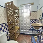 Casa de Férias Quinta Mangueta Es Casa Con Piscina En Zahora Cerca De La Playa