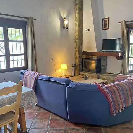 Quinta Mangueta Es Casa Con Piscina En Zahora Cerca De La Playa Cádiz