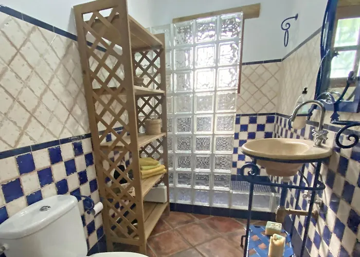 Сasa de vacaciones Quinta Mangueta Es Casa Con Piscina En Zahora Cerca De La Playa