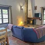 Quinta Mangueta Es Casa Con Piscina En Zahora Cerca De La Playa קדיז
